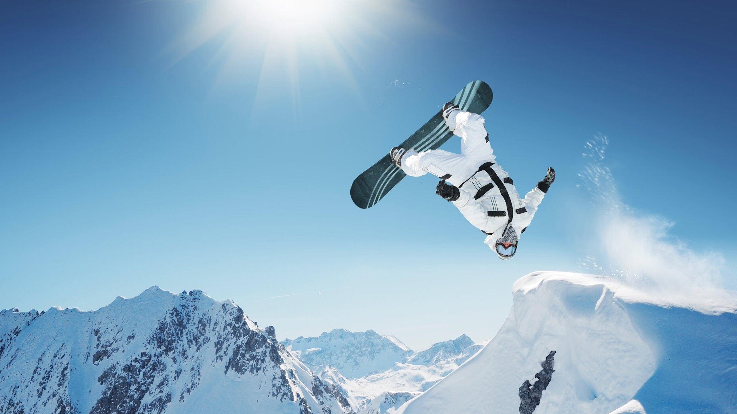 皇家马德里带队取胜!,纳达尔重要时刻爆冷热度持续攀升